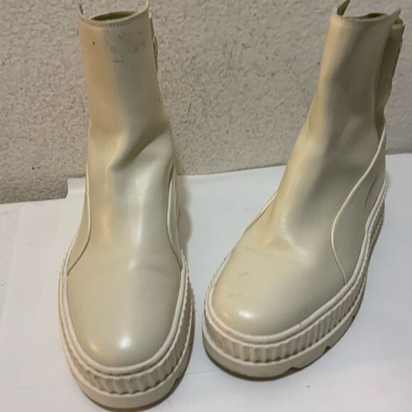 Puma Fenty By Rihanna Chelsea Combat Booties Women's 9.5 White Casual Boots - Picture 8 of 12